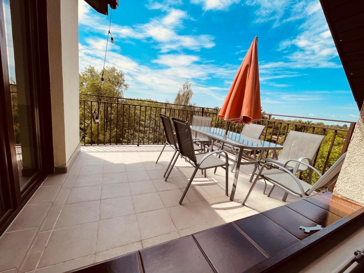 Apartamenty Ktw Penthouse Z Tarasem Katowice Kültér fotó