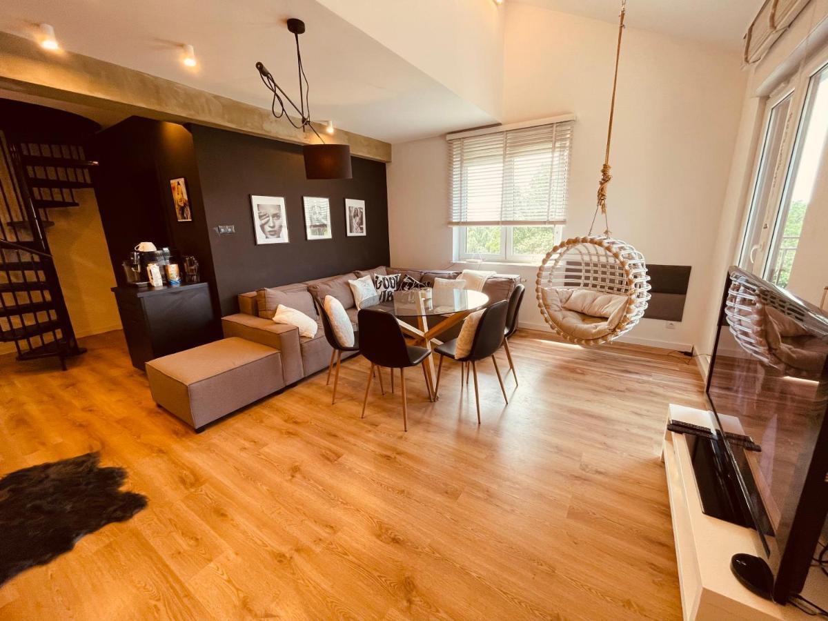 Apartamenty Ktw Penthouse Z Tarasem Katowice Kültér fotó